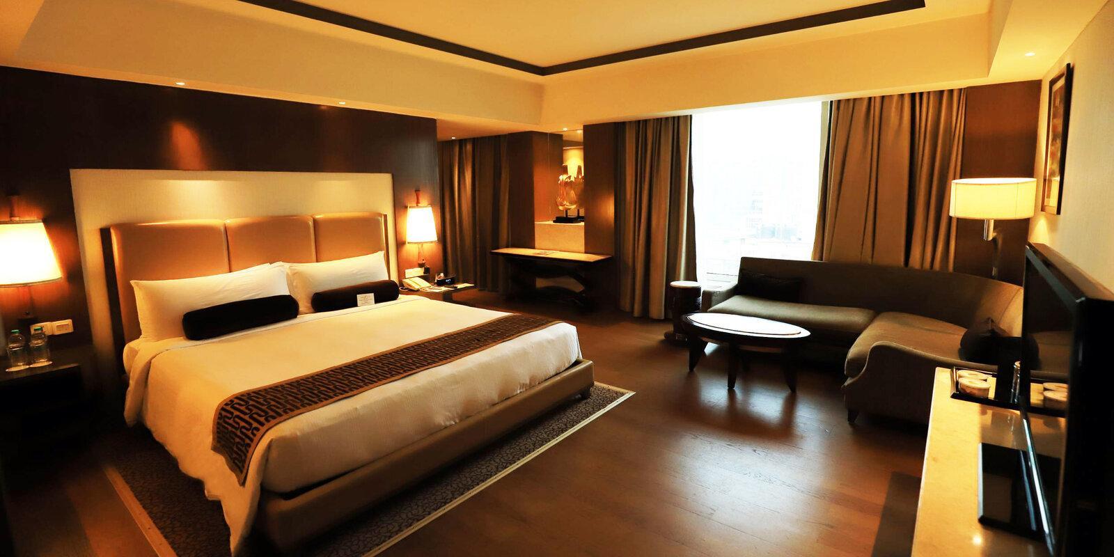 Hotel Crowne Plaza Okhla By Ihg New Delhi