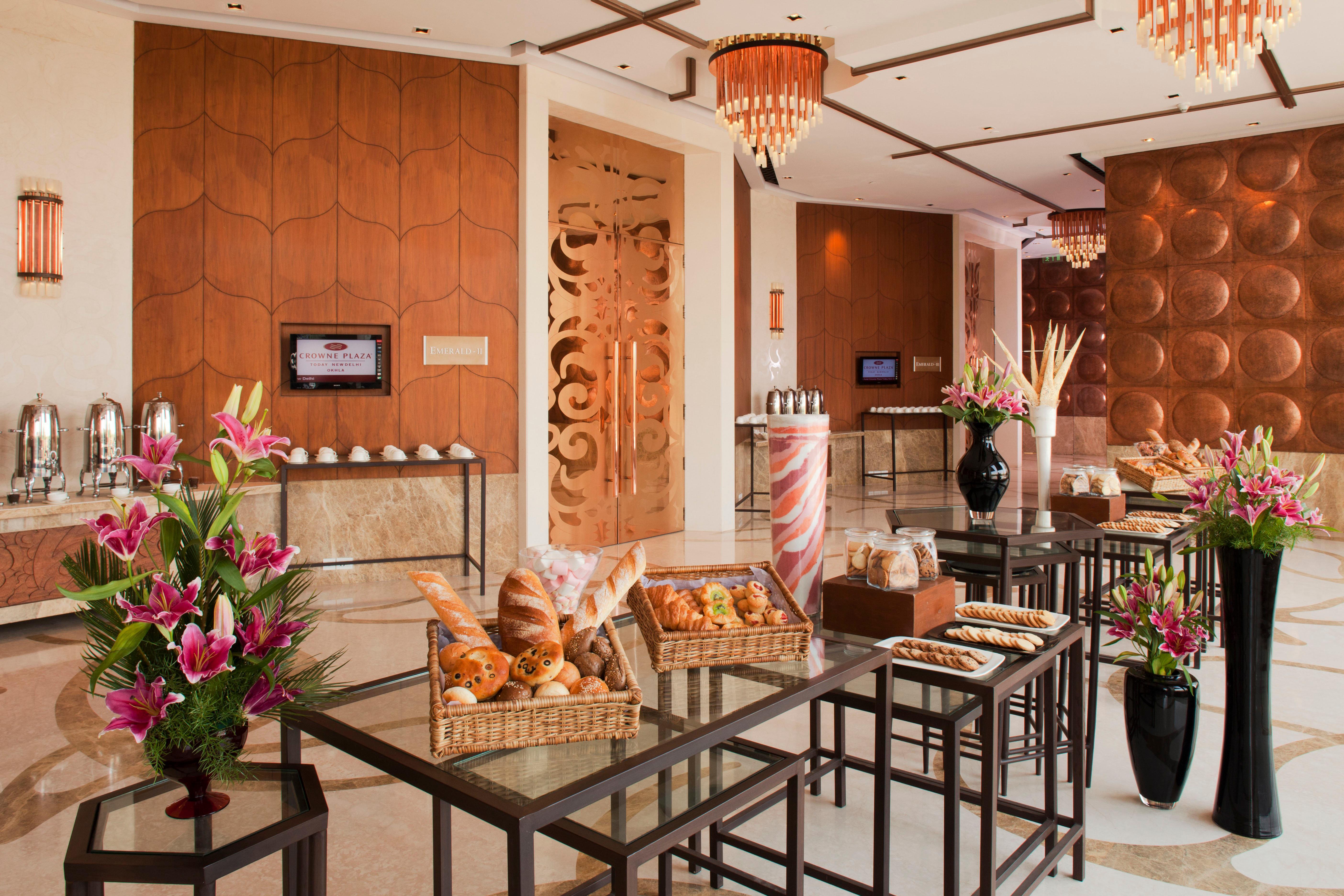 Crowne Plaza Okhla By Ihg 5*