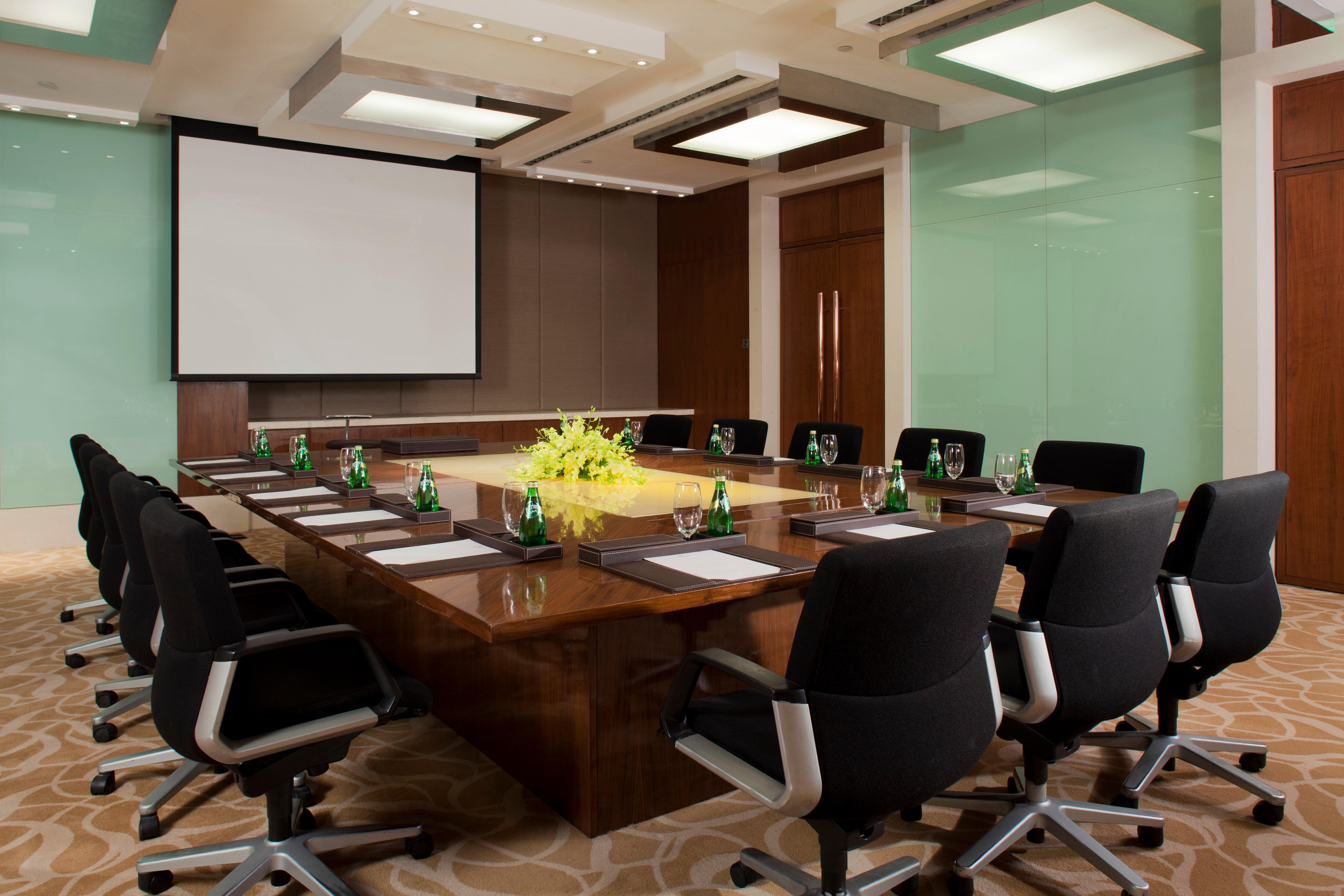 Crowne Plaza Okhla By Ihg 5*