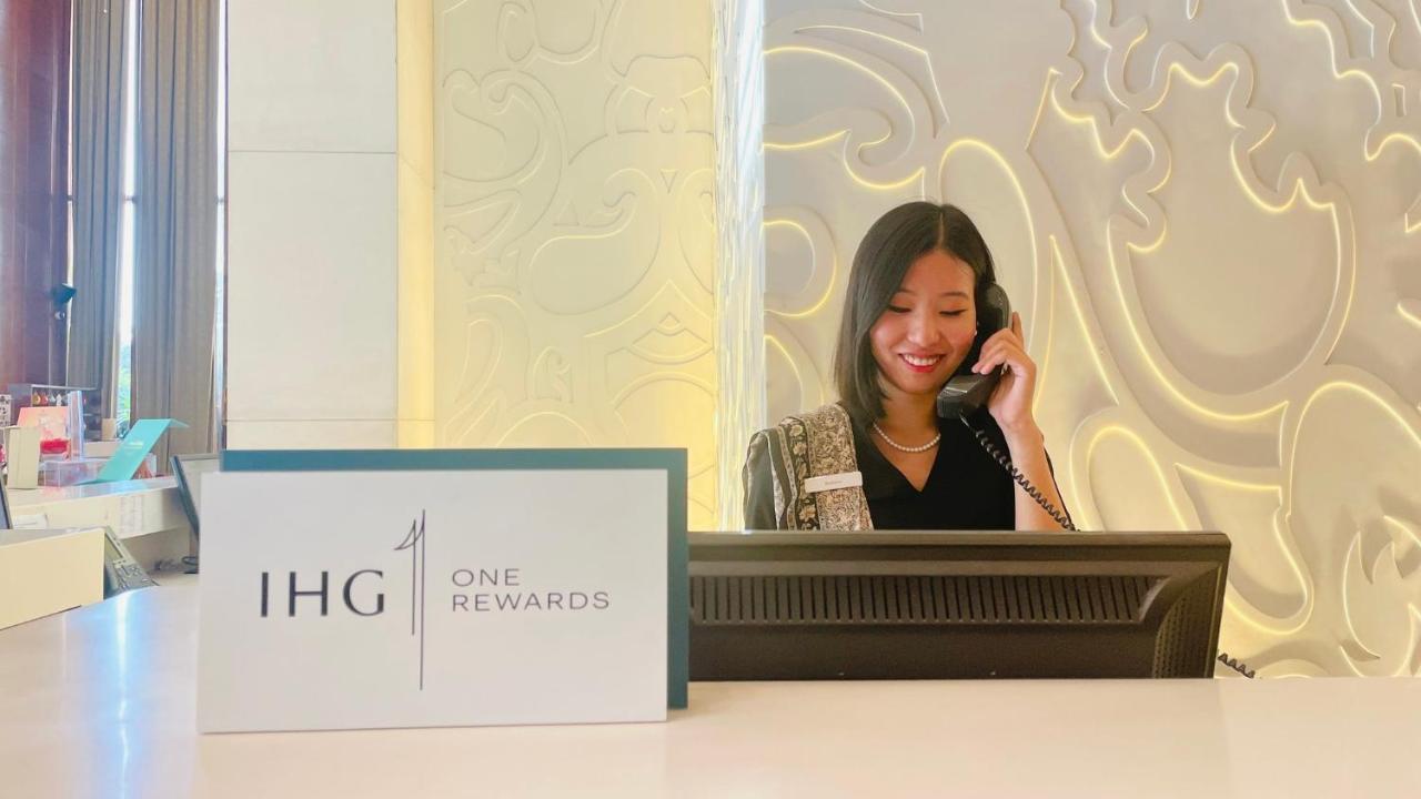 Hotel Crowne Plaza Okhla By Ihg 5*
