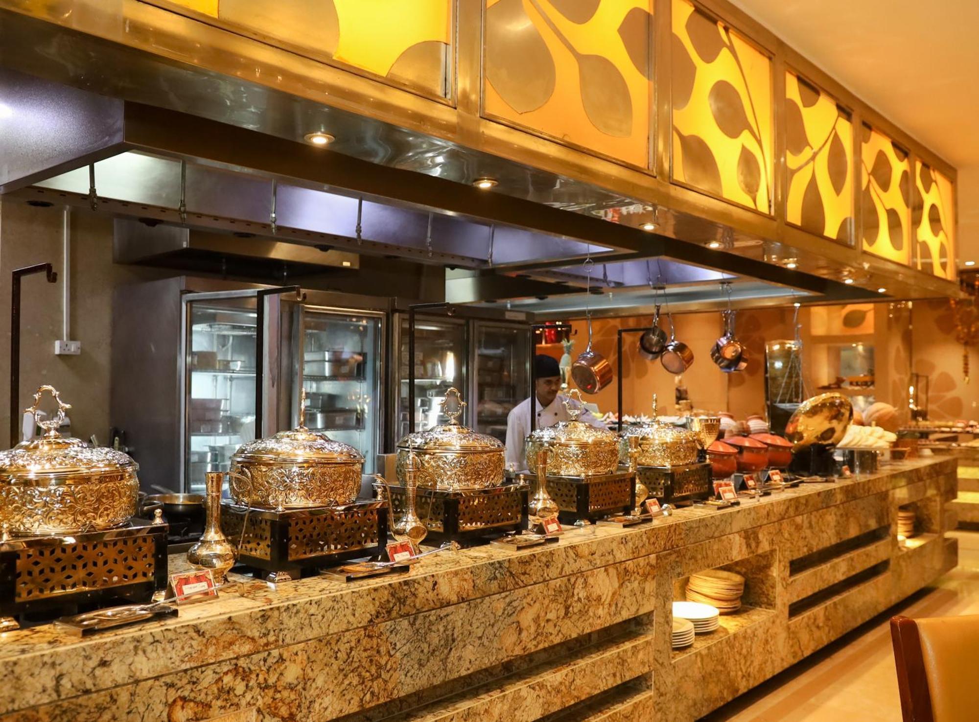 Crowne Plaza Okhla By Ihg New Delhi
