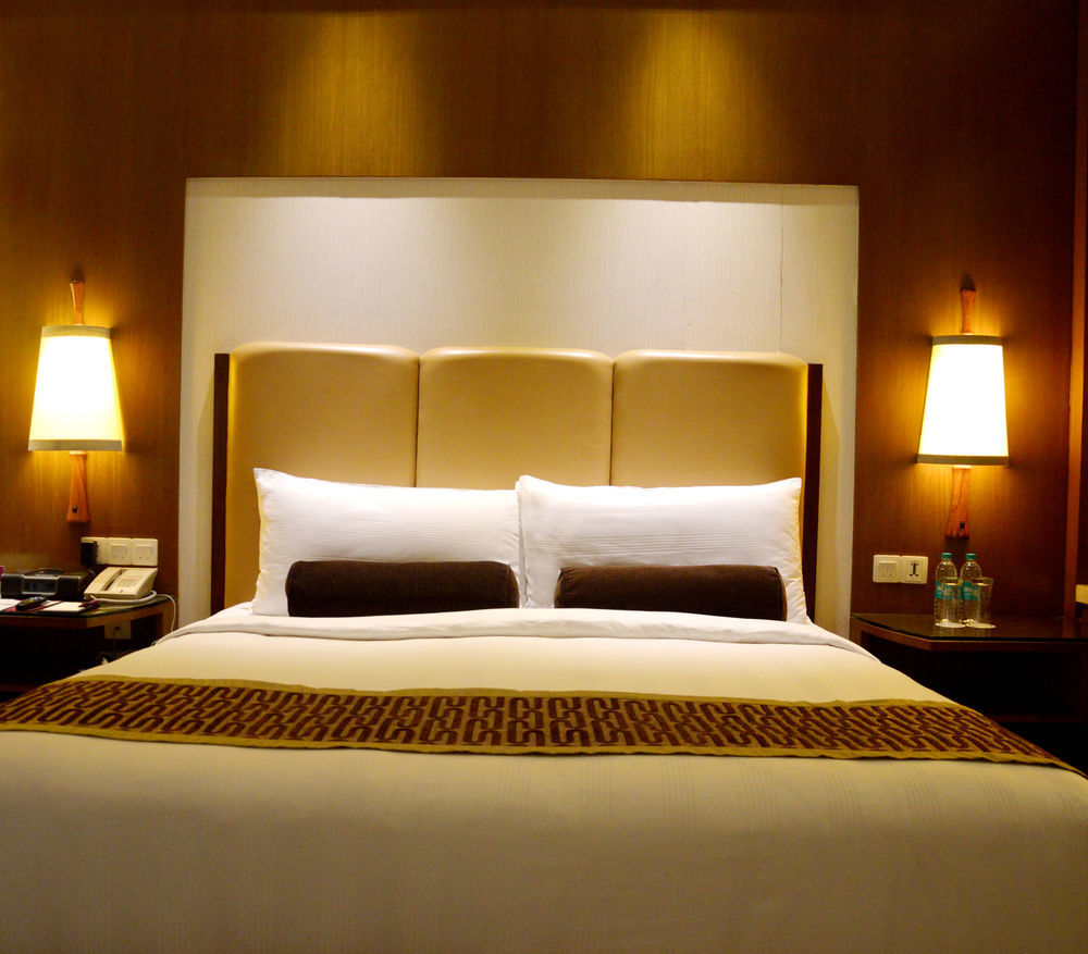 Crowne Plaza Okhla By Ihg Hotel New Delhi