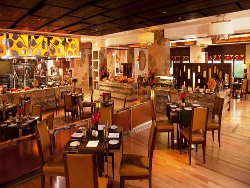 Crowne Plaza Okhla By Ihg 5*